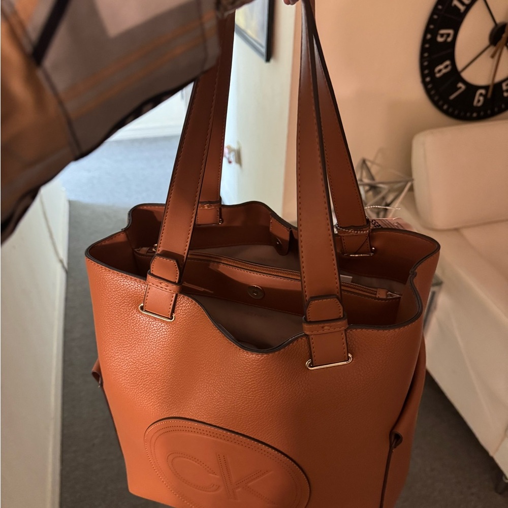 Calvin Klein Collection Brown Leather Tote - Picture 4 of 10